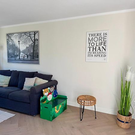 Huebsches Ferienhaus In Ouddorp - Fusslaeufig Zum Strand Und Zentrum Экстерьер фото