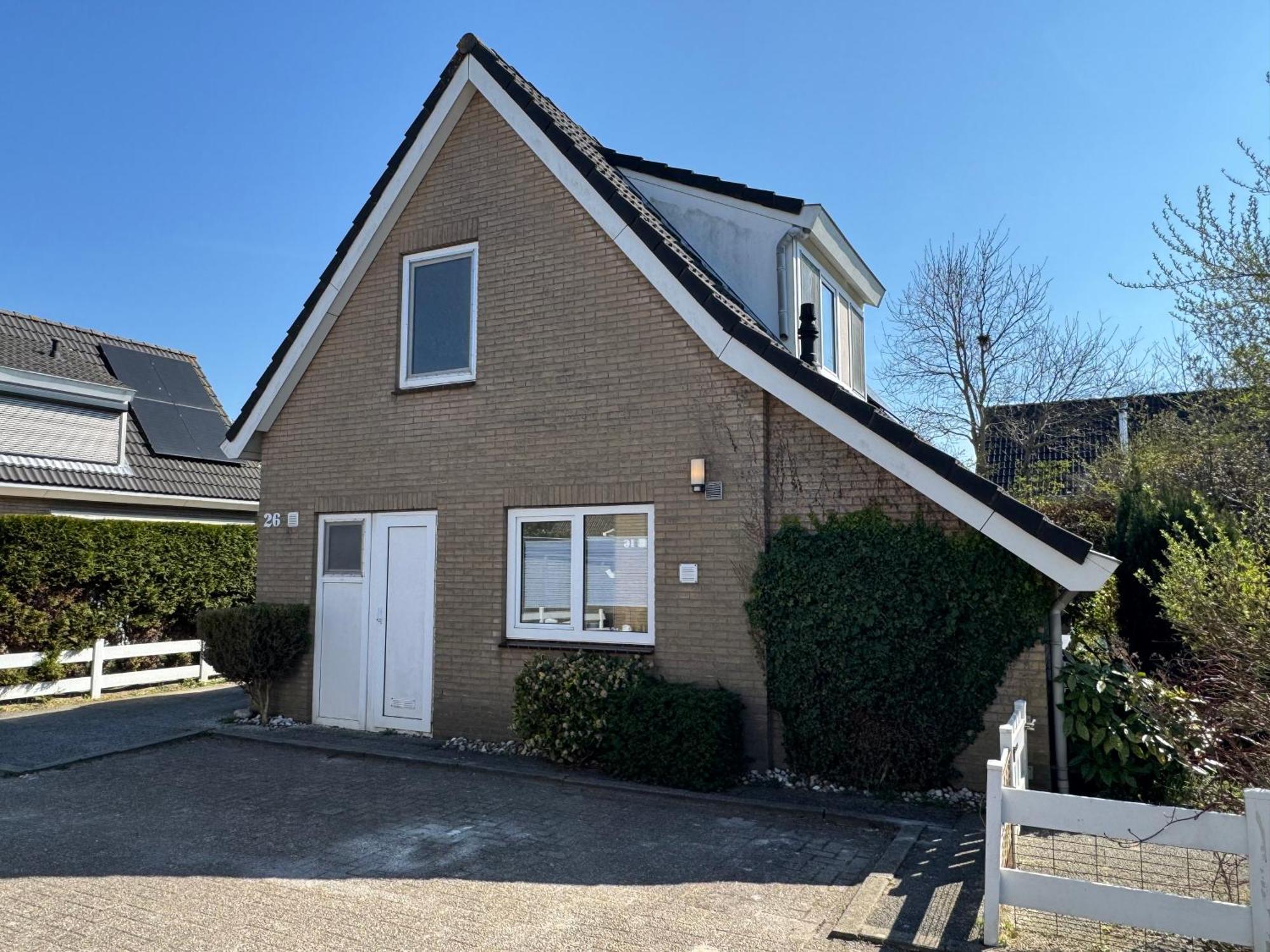 Huebsches Ferienhaus In Ouddorp - Fusslaeufig Zum Strand Und Zentrum Экстерьер фото